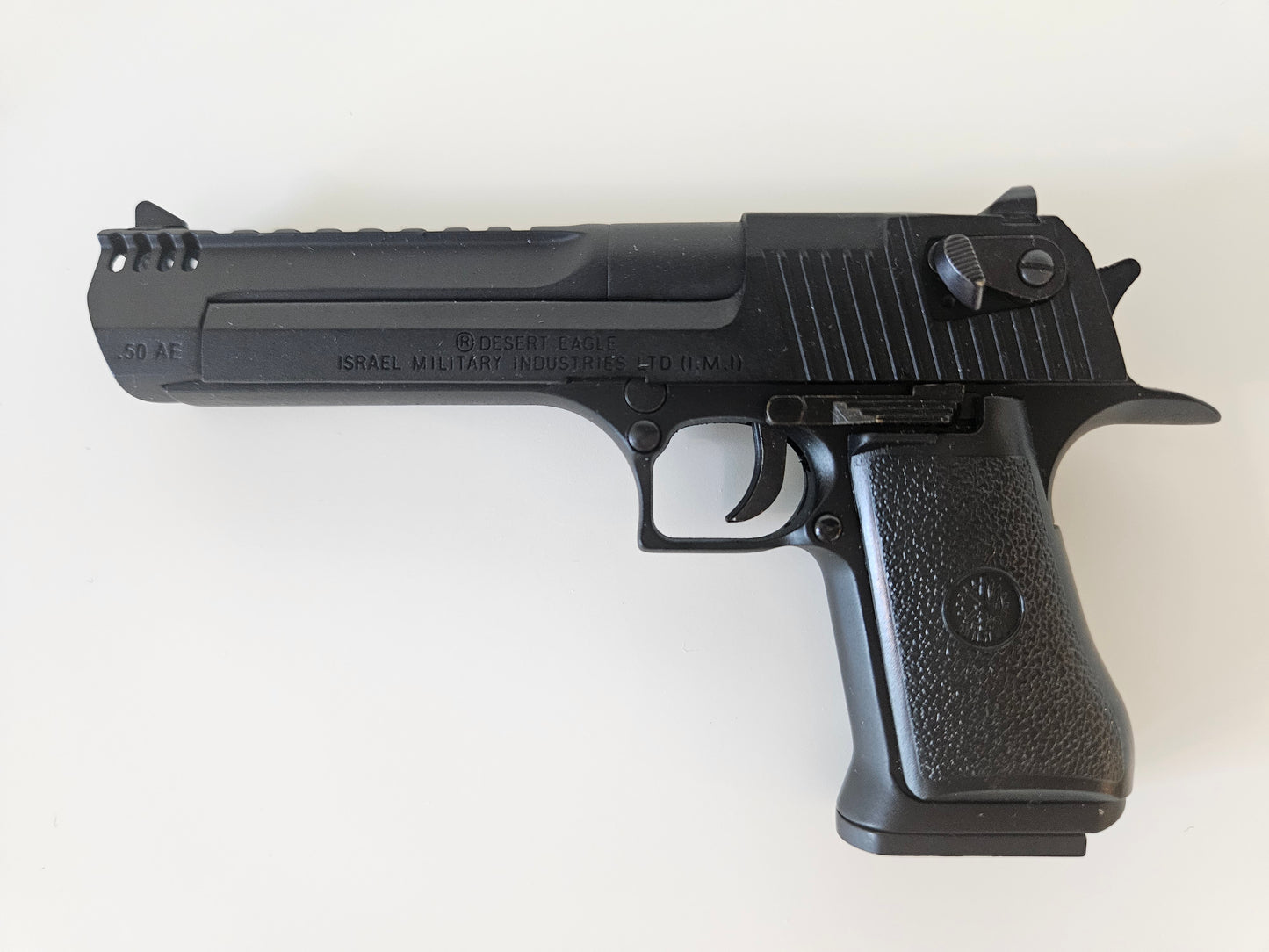 1/2 Scale Shell Eject Desert Eagle Full metal replica model gun Ported Barrel(For Display Only)