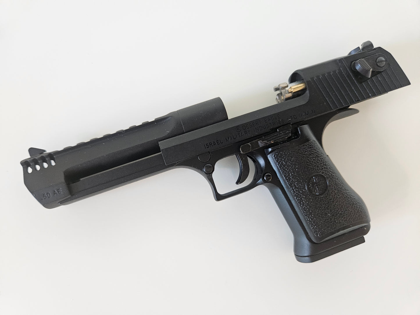 1/2 Scale Shell Eject Desert Eagle Full metal replica model gun Ported Barrel(For Display Only)