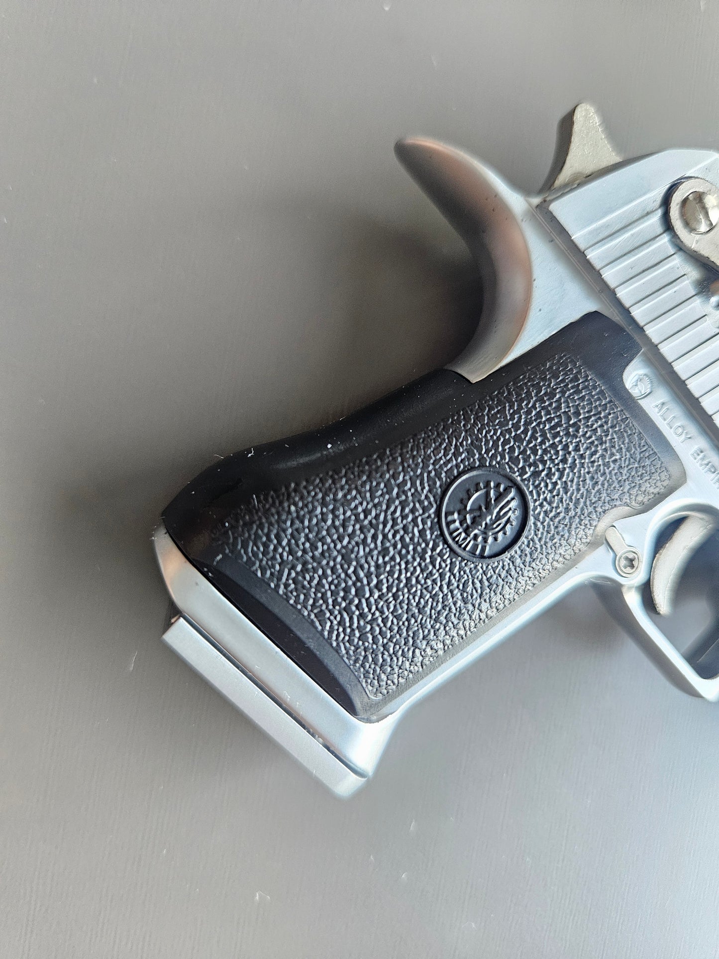 1/2 Scale Shell Eject Desert Eagle Full metal replica model gun Ported Barrel(For Display Only)