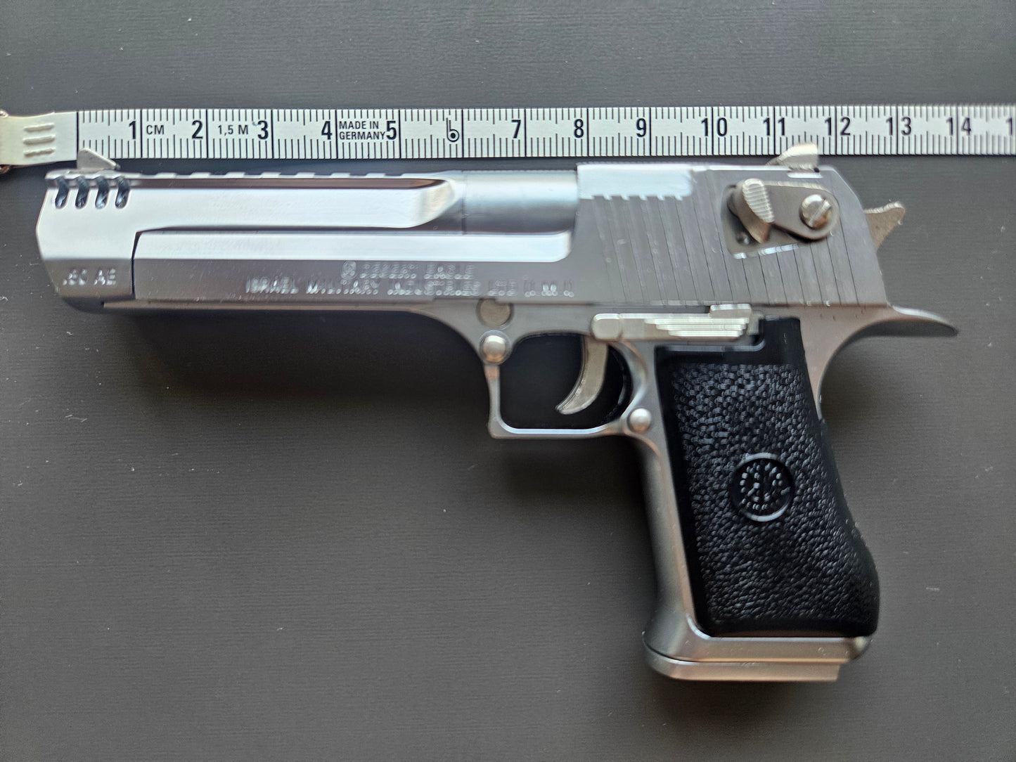 1/2 Scale Shell Eject Desert Eagle Full metal replica model gun Ported Barrel(For Display Only)