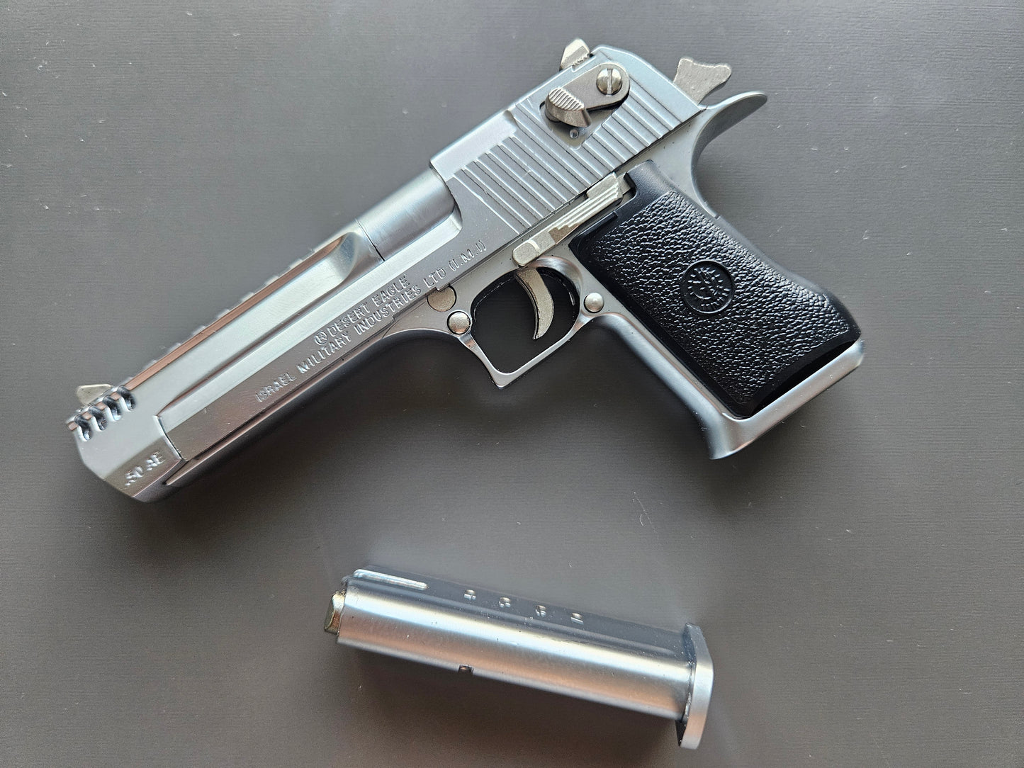 1/2 Scale Shell Eject Desert Eagle Full metal replica model gun Ported Barrel(For Display Only)