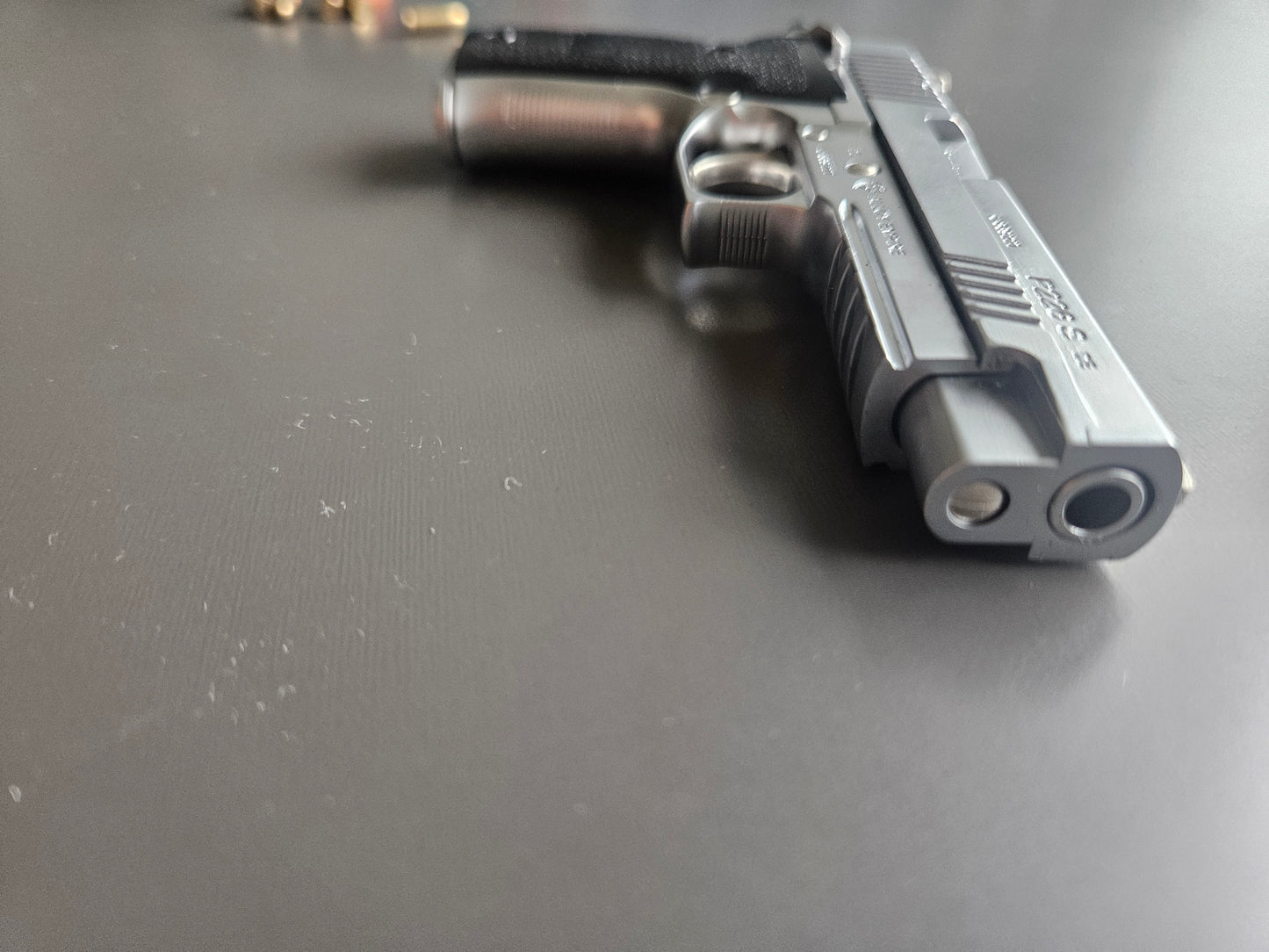 1/2 Scale Shell Eject P226 Full metal replica model gun(For Display Only)