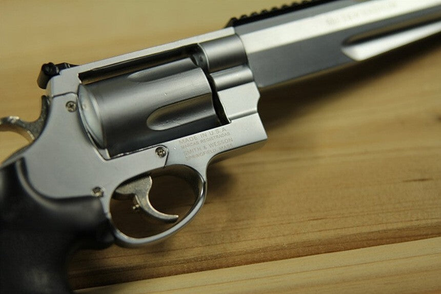 2:1 Scale Smith & Wesson M500 Full metal replica  model gun(For Display Only)