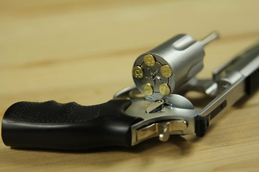 2:1 Scale Smith & Wesson M500 Full metal replica  model gun(For Display Only)