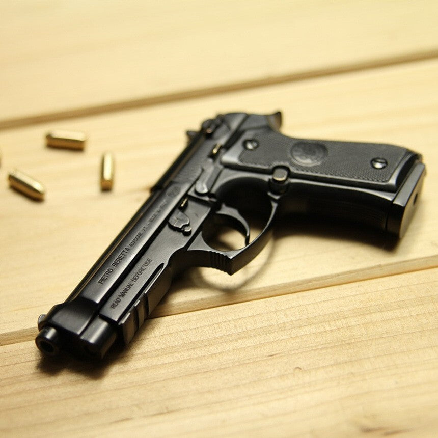 1/2 Scale Shell Eject Beretta Full metal replica  model gun(For Display Only)