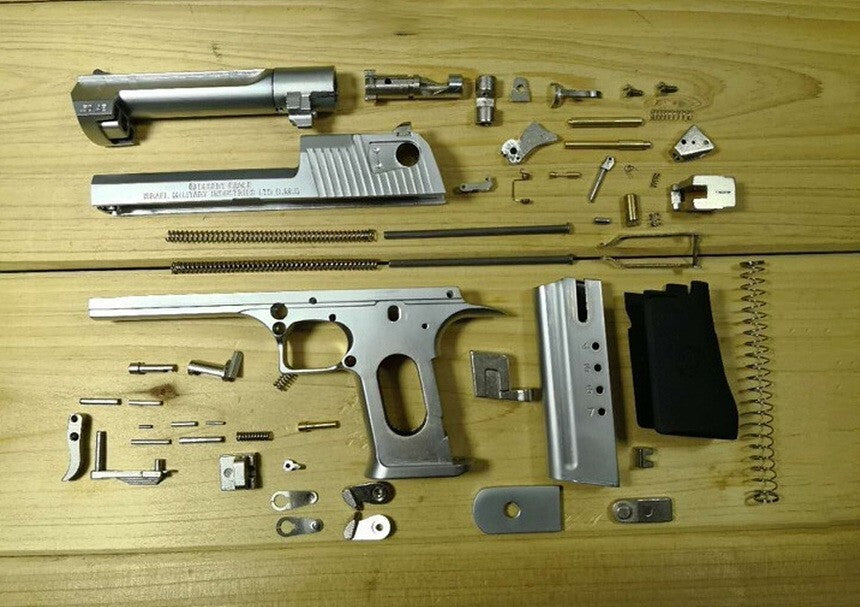 1/2 Scale Shell Eject Desert Eagle Full metal replica  model(For Display Only)