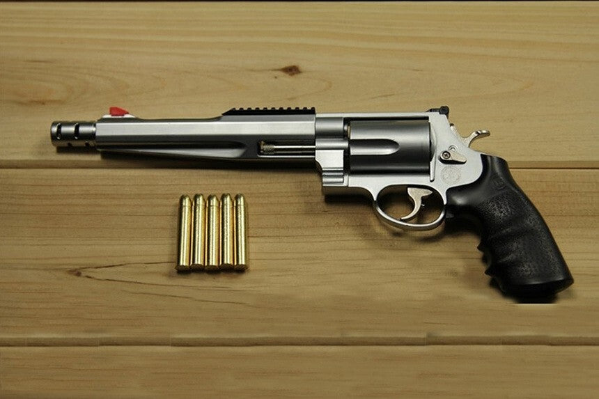 2:1 Scale Smith & Wesson M500 Full metal replica  model gun(For Display Only)