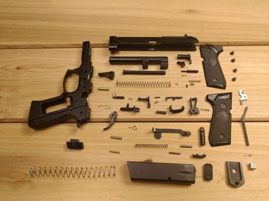 1/2 Scale Shell Eject Beretta Full metal replica  model gun(For Display Only)