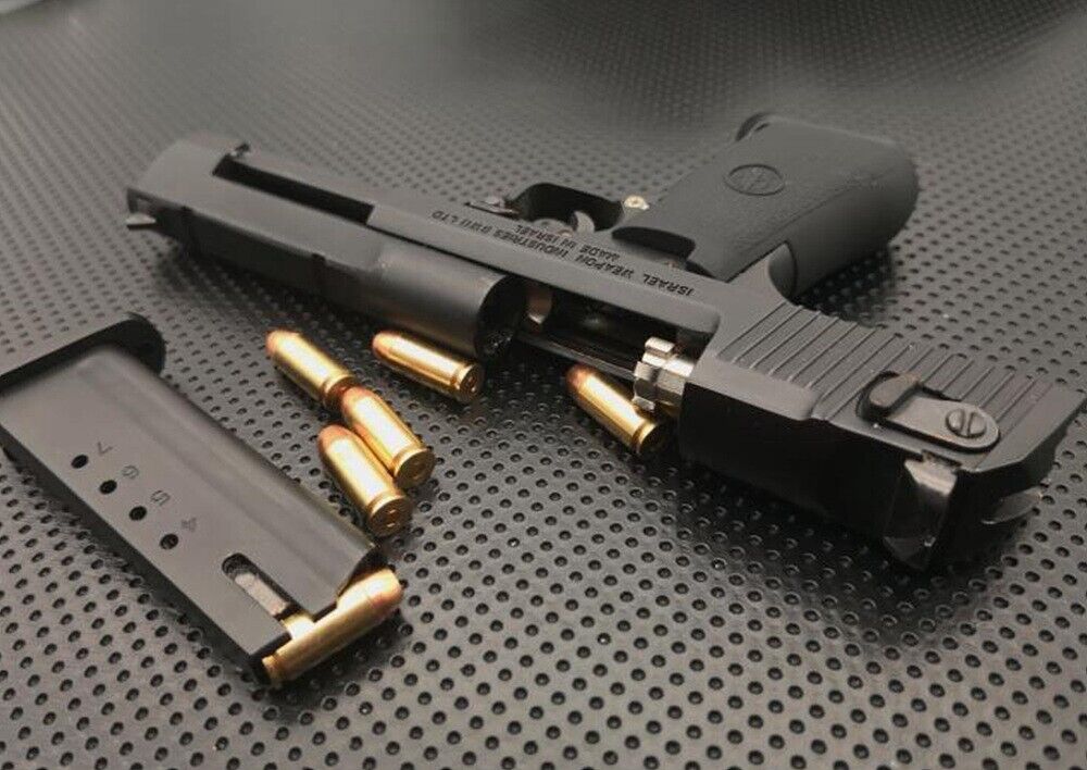 2:1 Scale Shell Eject Desert Eagle Full metal replica  model(For Display Only)